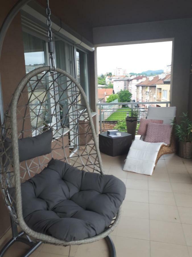 Apartman Diva ทูซลา ภายนอก รูปภาพ